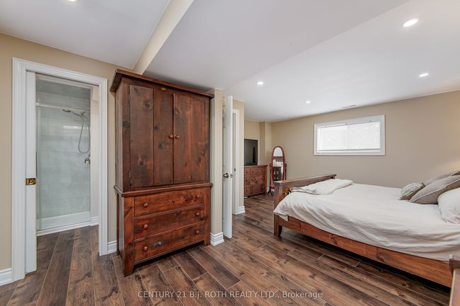 239 Centre St, House other with 4 bedrooms, 2 bathrooms and 6 parking in Angus ON | Image 29