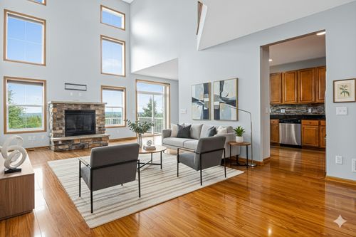 10174 Indigo Dr, Eden Prairie, MN, 55347-1208 | Card Image