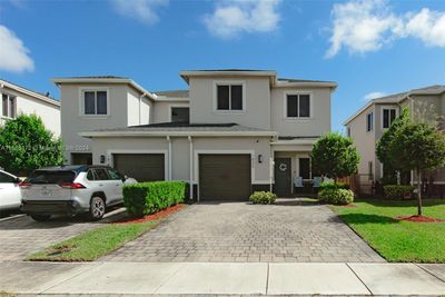 1835 - 1835 Se 8th Pl, Townhouse with 4 bedrooms, 3 bathrooms and null parking in Homestead FL | Image 1