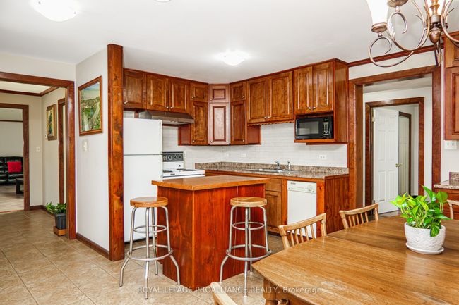 314 County Rd 30, House other with 3 bedrooms, 2 bathrooms and 8 parking in Brighton ON | Image 10