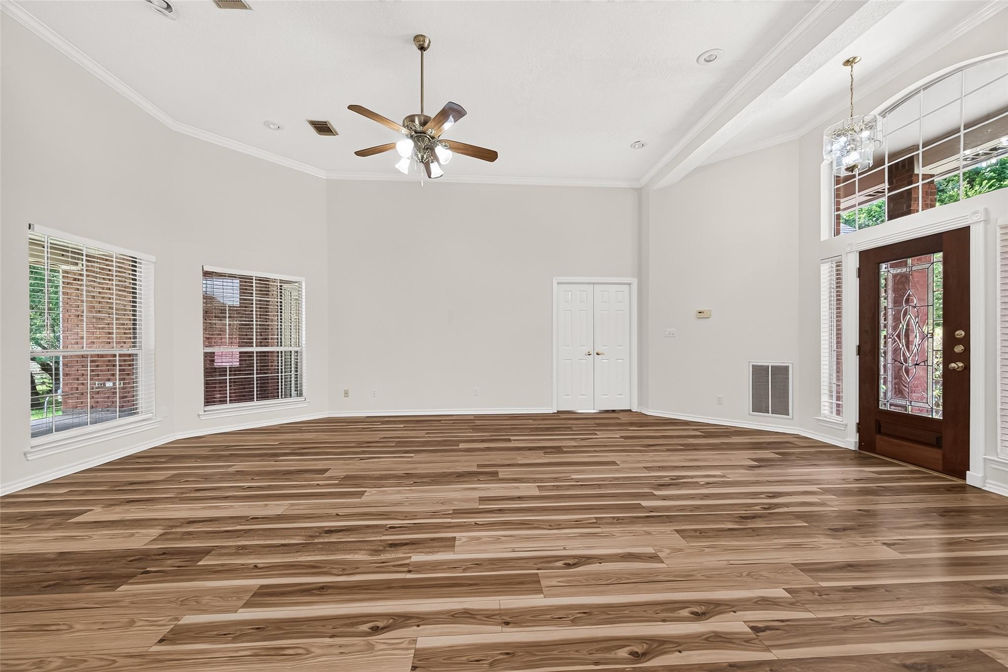 Residential Lease in Conroe 5