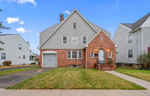 50 Harwich St, Hartford, CT, 06114-1729 | Card Image