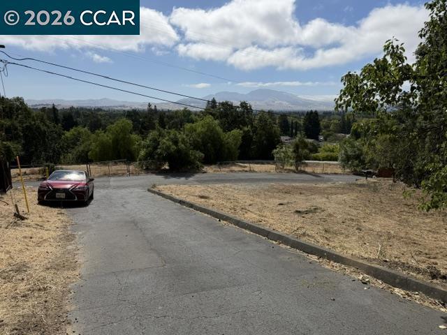 Land in Pleasant Hill 5