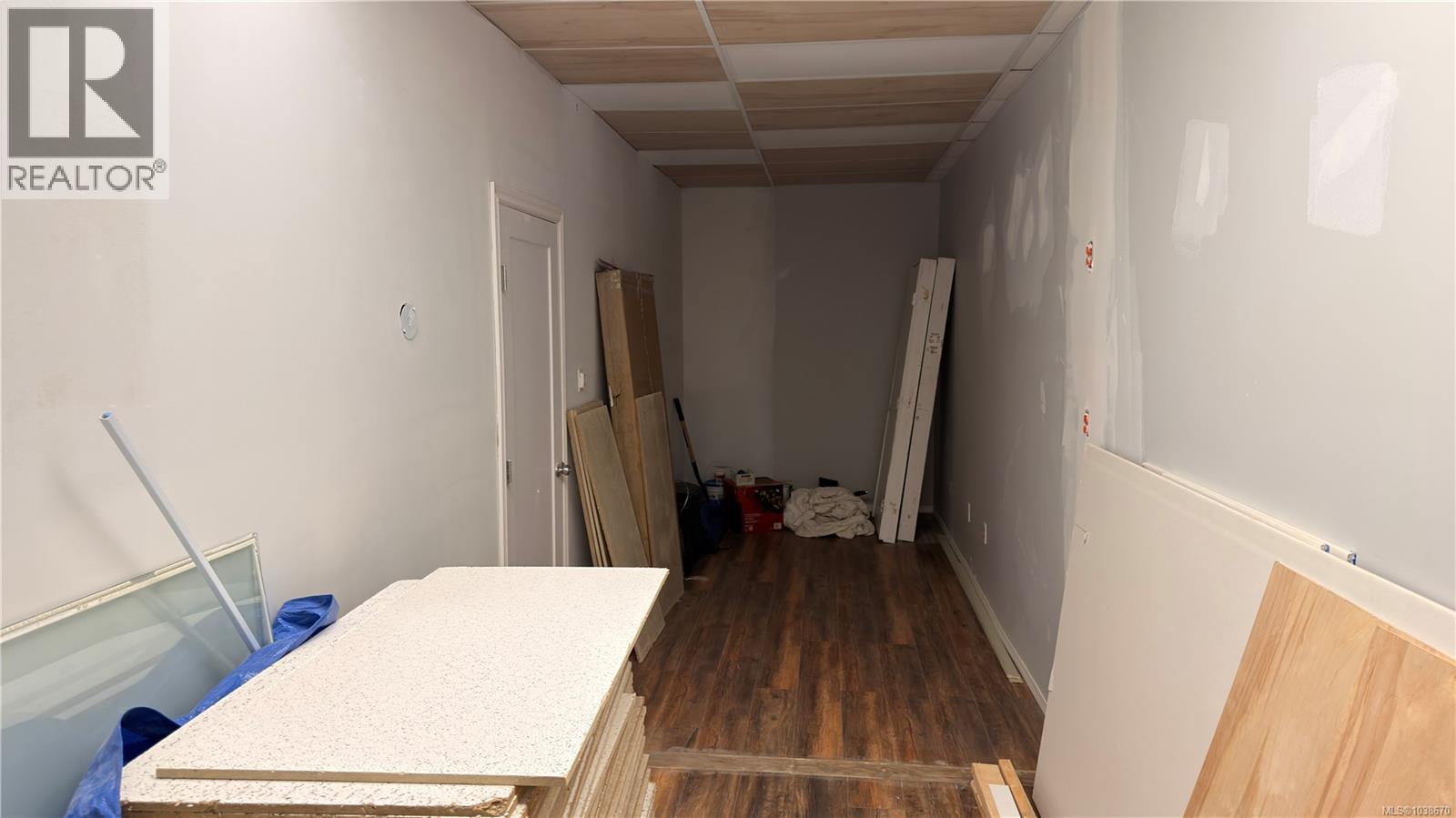 Commercial Lease in Parksville 5