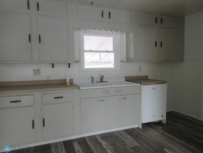 Kitchen | Image 16