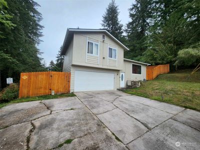 1440 Ostrander Road, House other with 3 bedrooms, 1 bathrooms and 2 parking in Kelso WA | Image 2