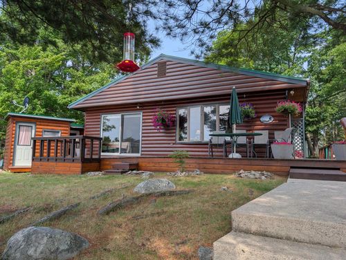 1944 Grindstone Is, International Falls, MN, 56649-8834 | Card Image
