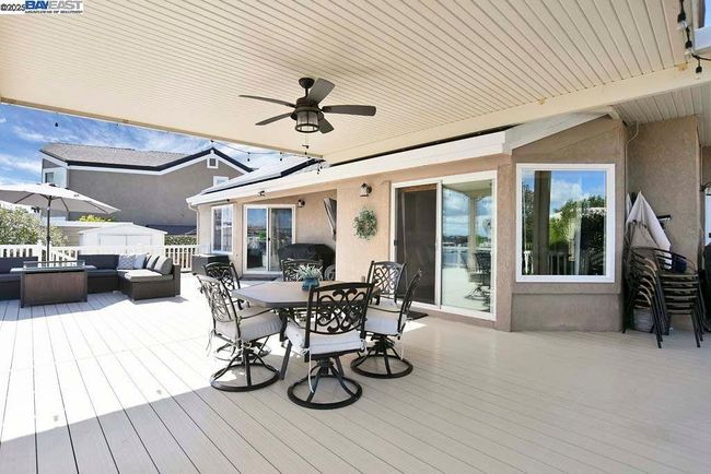 1864 Dune Point Way, House other with 3 bedrooms, 2 bathrooms and 2 parking in Discovery Bay CA | Image 31
