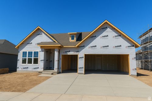 1305 E Larkspur Way, Layton, UT, 84040-1207 | Card Image