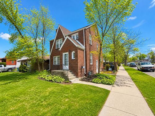 1527 Brookside Ave, Waukegan, IL, 60085-3609 | Card Image