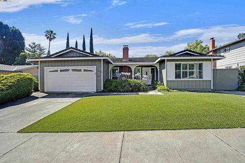 7660 Applewood Way, Pleasanton, CA, 94588-4303 | Card Image