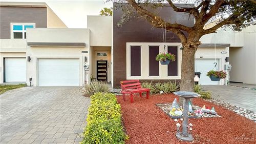 2913 N 51st St, McAllen, TX, 78501-0019 | Card Image