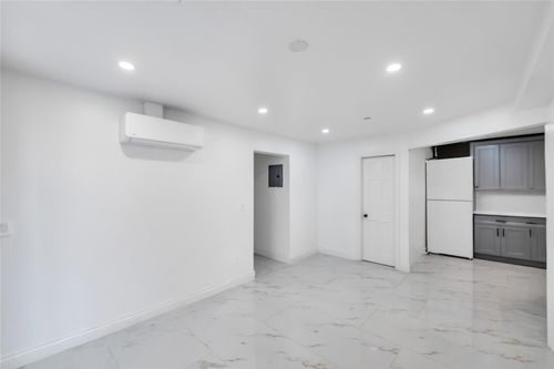 324 Ralph Ave, Brooklyn, NY, 11233-3396 | Card Image