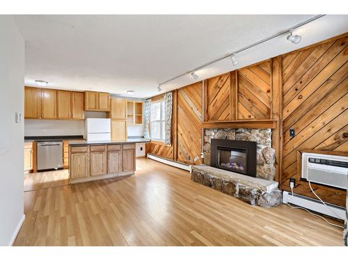 r-19-3030 Oneal Pkwy, Boulder, CO, 80301 | Card Image