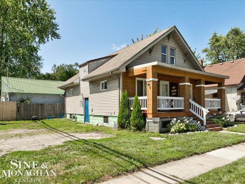 819 Stone St, Port Huron, MI, 48060-3627 | Card Image