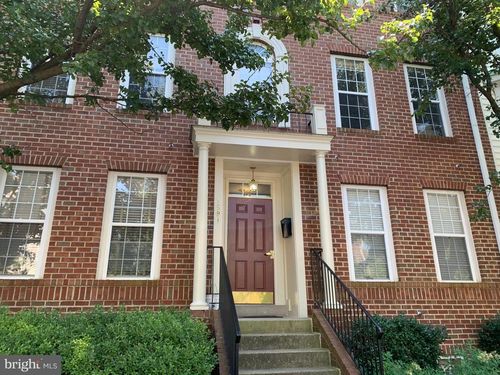 101-1591 Leeds Castle Dr, VIENNA, VA, 22182-5558 | Card Image