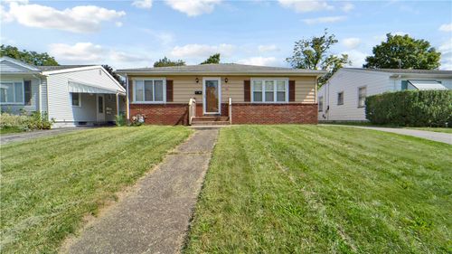 166 Lyceum St, Rochester, NY, 14609-2601 | Card Image