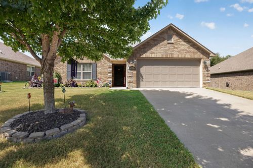 2550 Iron Ave, Farmington, AR, 72730-8003 | Card Image