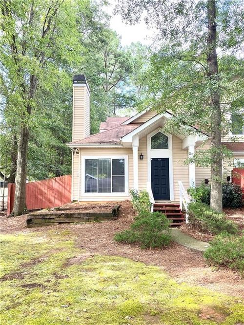 1525 Whitfield St Se, Smyrna, GA, 30080-2239 | Card Image