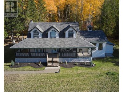 5228 Warren Creek Rd, House other with 4 bedrooms, 3 bathrooms and 12 parking in Falkland BC | Image 2