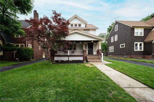 961 Oxford Rd, Cleveland Heights, OH, 44121-2051 | Card Image
