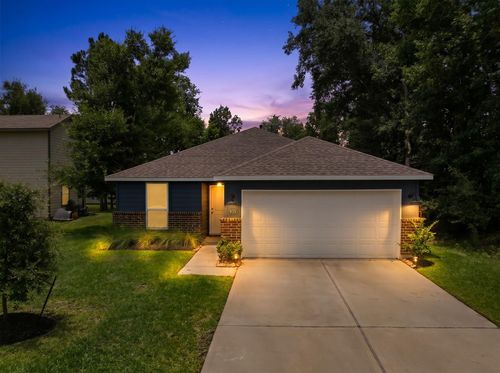 935 Road 5203, Cleveland, TX, 77327-3942 | Card Image