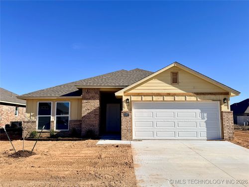 10897 S 271st East Ave, Coweta, OK, 74429 | Card Image