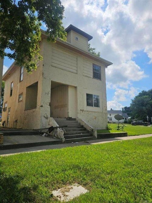 519 W 9th St Street, Waterloo, IA, 50702 | Card Image