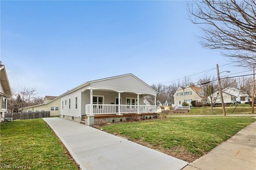 250 Morningview Avenue, Akron, OH, 44305 | Card Image