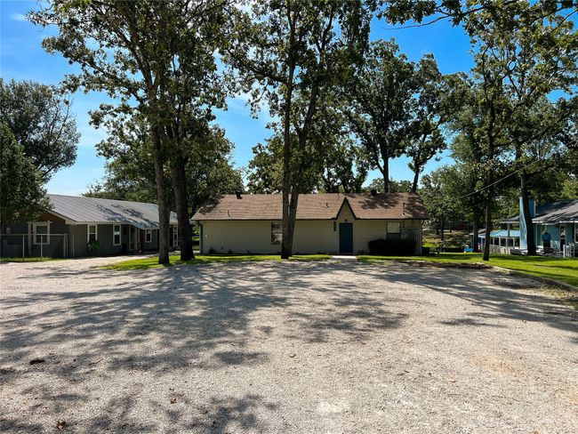 142 Lcr 743 C, House other with 3 bedrooms, 2 bathrooms and null parking in Thornton TX | Image 15