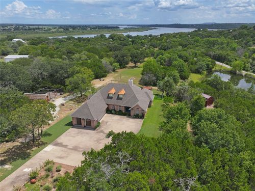 3121 Cliffview Ct, Granbury, TX, 76048-3262 | Card Image