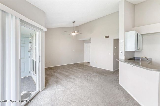 201 - 7360 Highway 1, Condo with 3 bedrooms, 2 bathrooms and null parking in Cocoa FL | Image 15