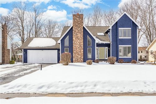 152 Montvale Ln, Greece, NY, 14626-5212 | Card Image