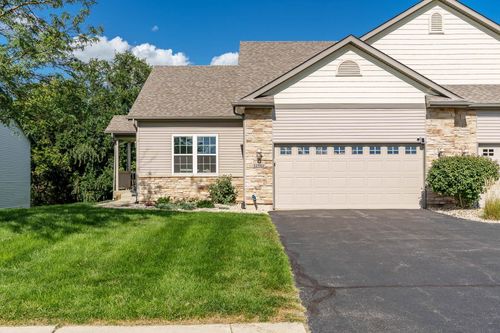 11761 River Hills Pkwy, Rockton, IL, 61072-9482 | Card Image
