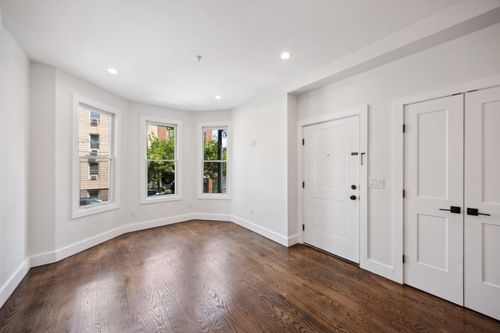 apt-2-203 3rd St, Jersey City, NJ, 07302-2897 | Card Image