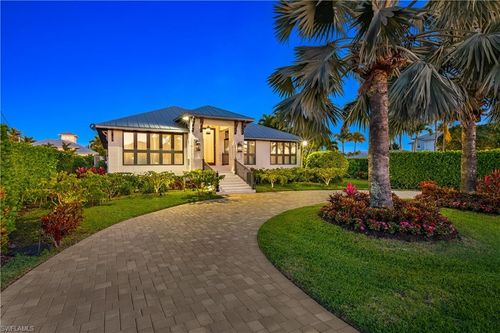 1585 Mullet Ln, NAPLES, FL, 34102-1518 | Card Image