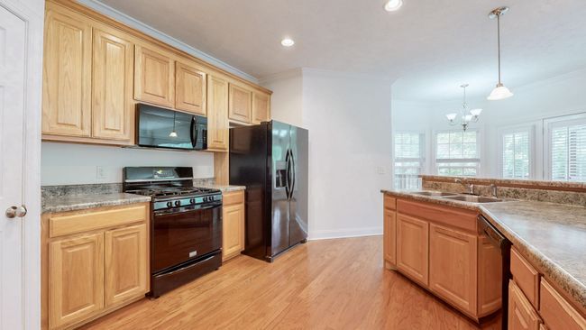 1045 Oakhall Dr, House other with 3 bedrooms, 2 bathrooms and 6 parking in Mount Juliet TN | Image 12