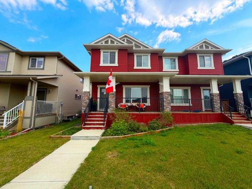316 Willow St, Cochrane, AB, T4C2N2 | Card Image