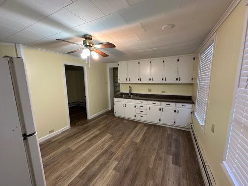 a-21 Central Sq, Troy, NH, 03465-2625 | Card Image