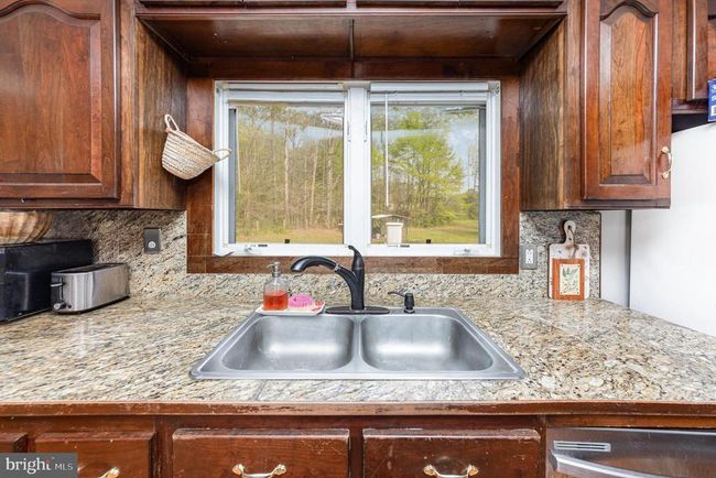 19803 Anderson Mill Rd, House other with 3 bedrooms, 2 bathrooms and null parking in BEAVERDAM VA | Image 8