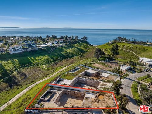 15213 De Pauw St, Pacific Palisades, CA, 90272 | Card Image