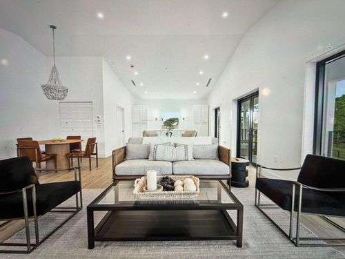 barn-studio-14322 Draft Horse Ln, Wellington, FL, 33414-1012 | Card Image