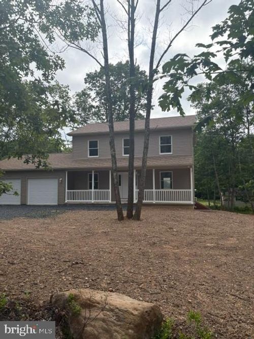18 Ute Trl, ALBRIGHTSVILLE, PA, 18210-3623 | Card Image