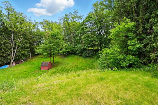 6429 Union Ave, House other with 3 bedrooms, 2 bathrooms and 2 parking in Union Twp - WSH PA | Image 9
