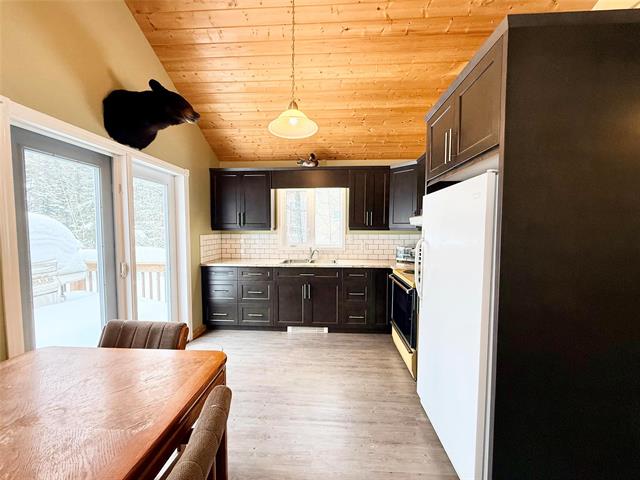 Residential in Duck Mountain Provincial Park 4