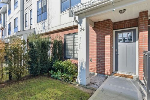 24-11556 72a Ave, Delta, BC, V4C1A9 | Card Image