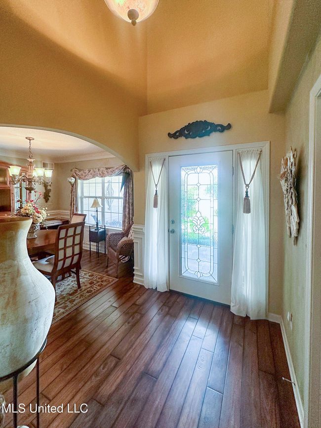 Grand Foyer | Image 19