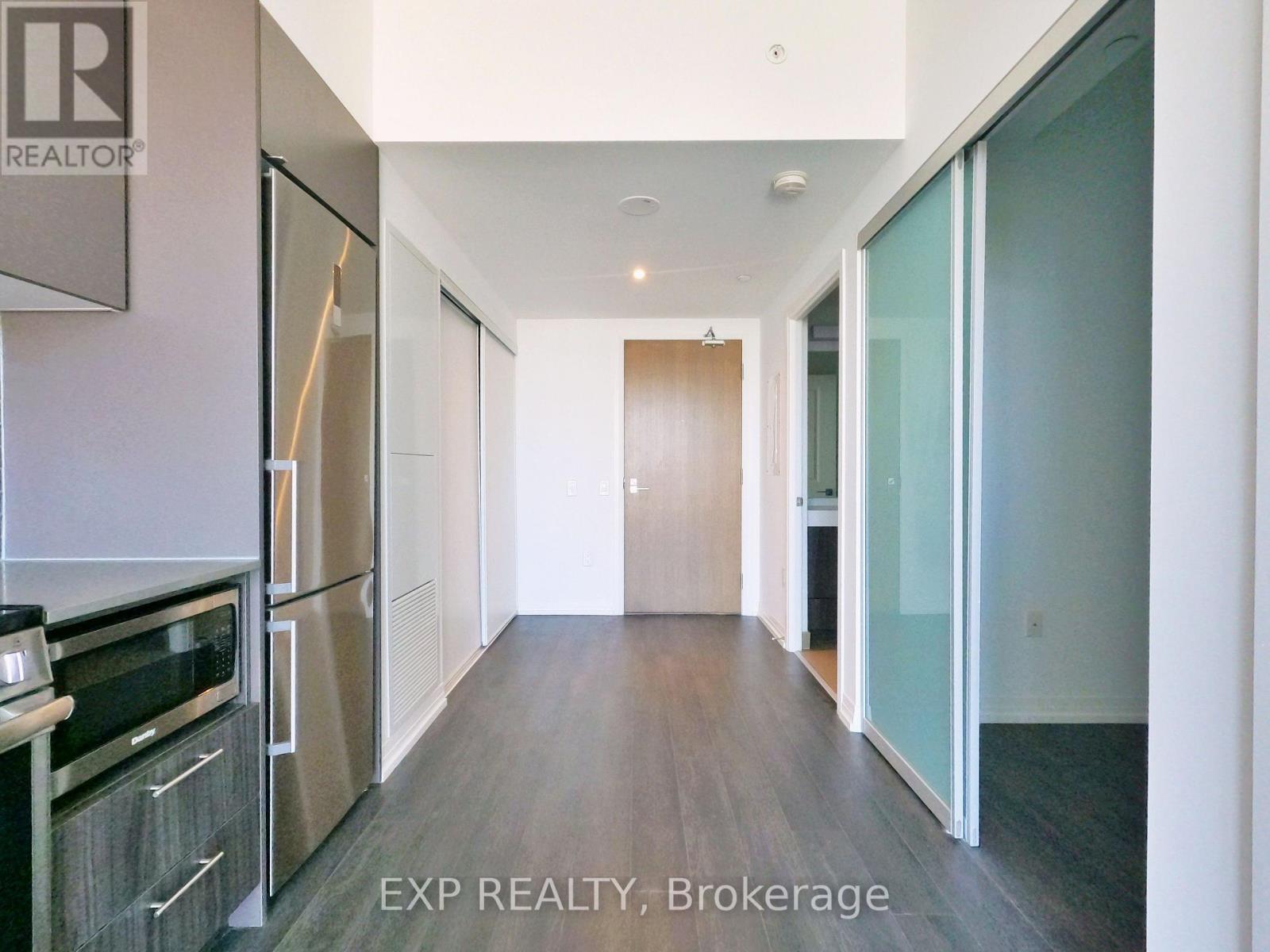 Residential Lease in Toronto (Moss Park) 2