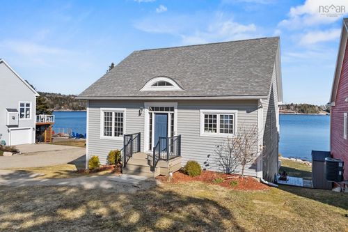 32 Logboom Run, Ingramport, NS, B3Z0W4 | Card Image