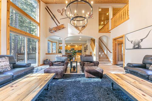 13971 Skiview Loop, Truckee, CA, 96161-6743 | Card Image